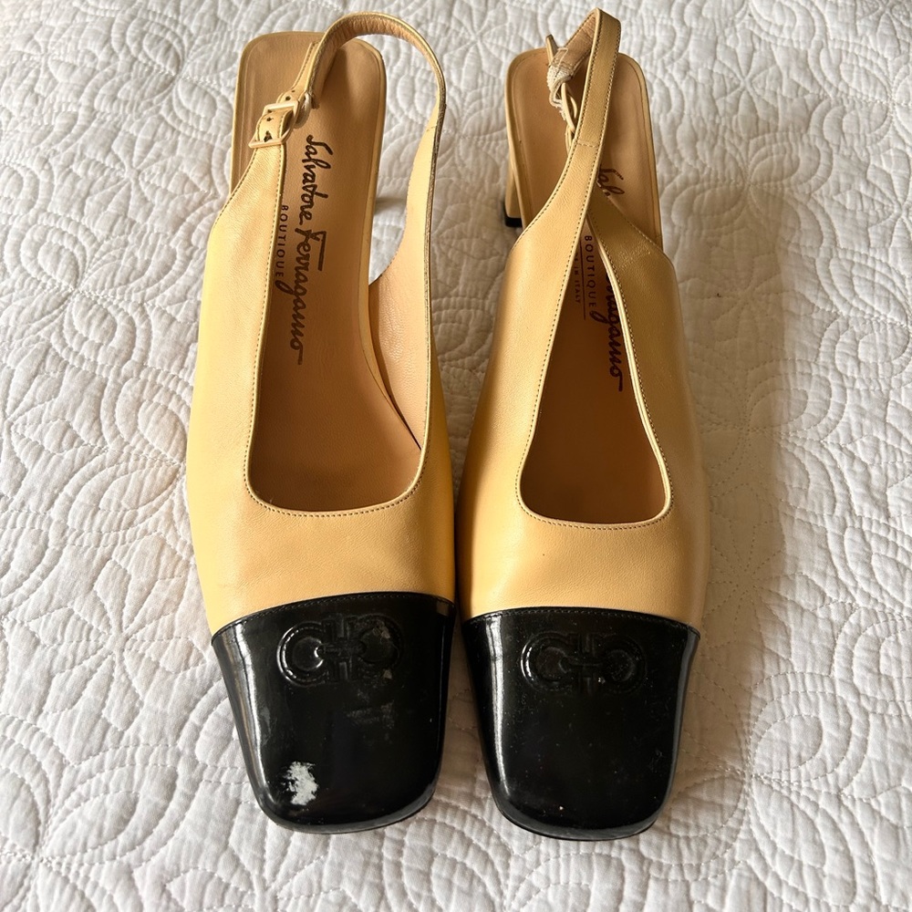 Salvatore Ferragamo boutique sling backs, size 9 1/2 Tan and black in color